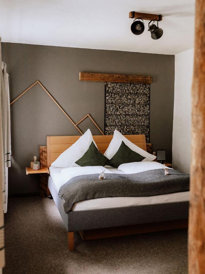 Das Schutzhaus-Bed And Breakfast-Dein Basislager Im Salzkammergut Bad Aussee Bagian luar foto