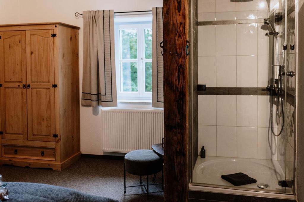 Das Schutzhaus-Bed And Breakfast-Dein Basislager Im Salzkammergut Bad Aussee Bagian luar foto
