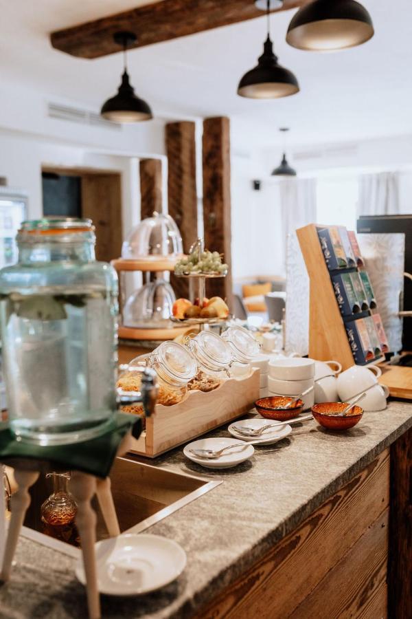 Das Schutzhaus-Bed And Breakfast-Dein Basislager Im Salzkammergut Bad Aussee Bagian luar foto